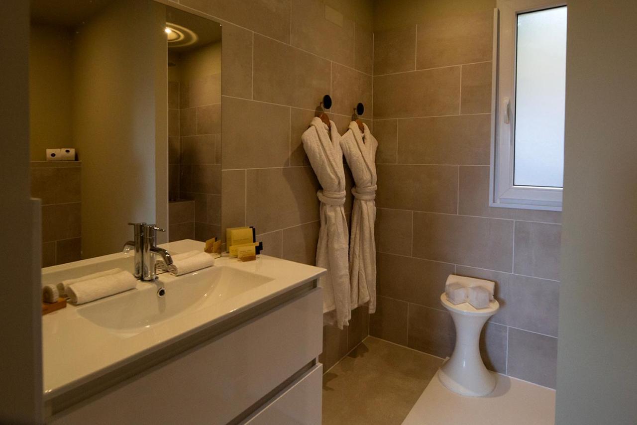 Swim Lodge Hotel Piscine Privee Ou Jacuzzi Prive Porto-Vecchio  Zewnętrze zdjęcie